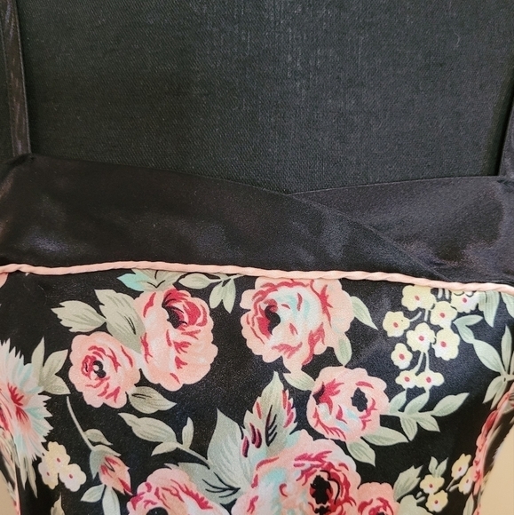 VINTAGE PATRICIA LINGERIE Short Peignoir Nightgown and Robe Set - Picture 9 of 16